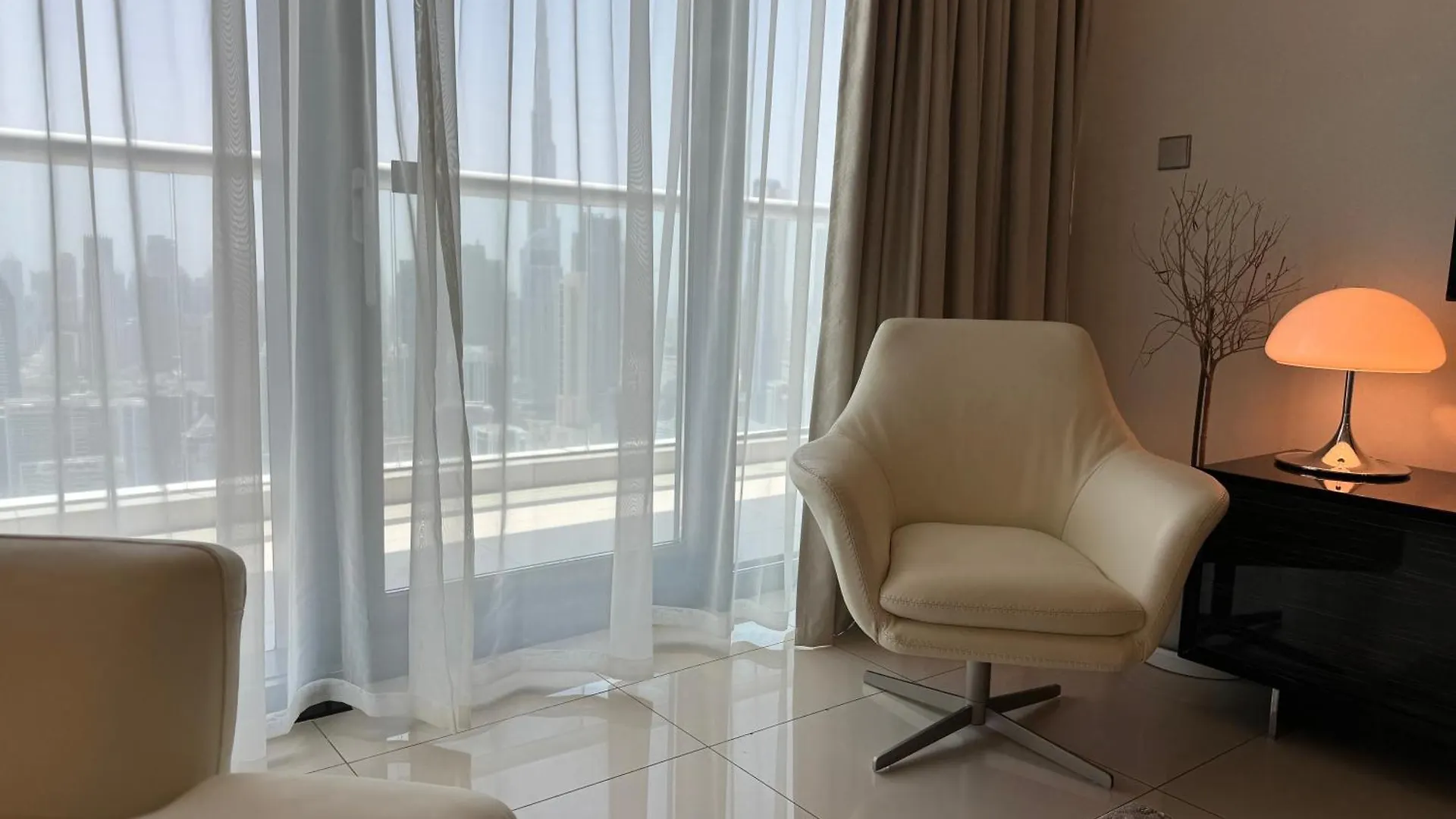 Royal Apartments By Damac Paramount Towers B Burj Khalifa Views Dubaj