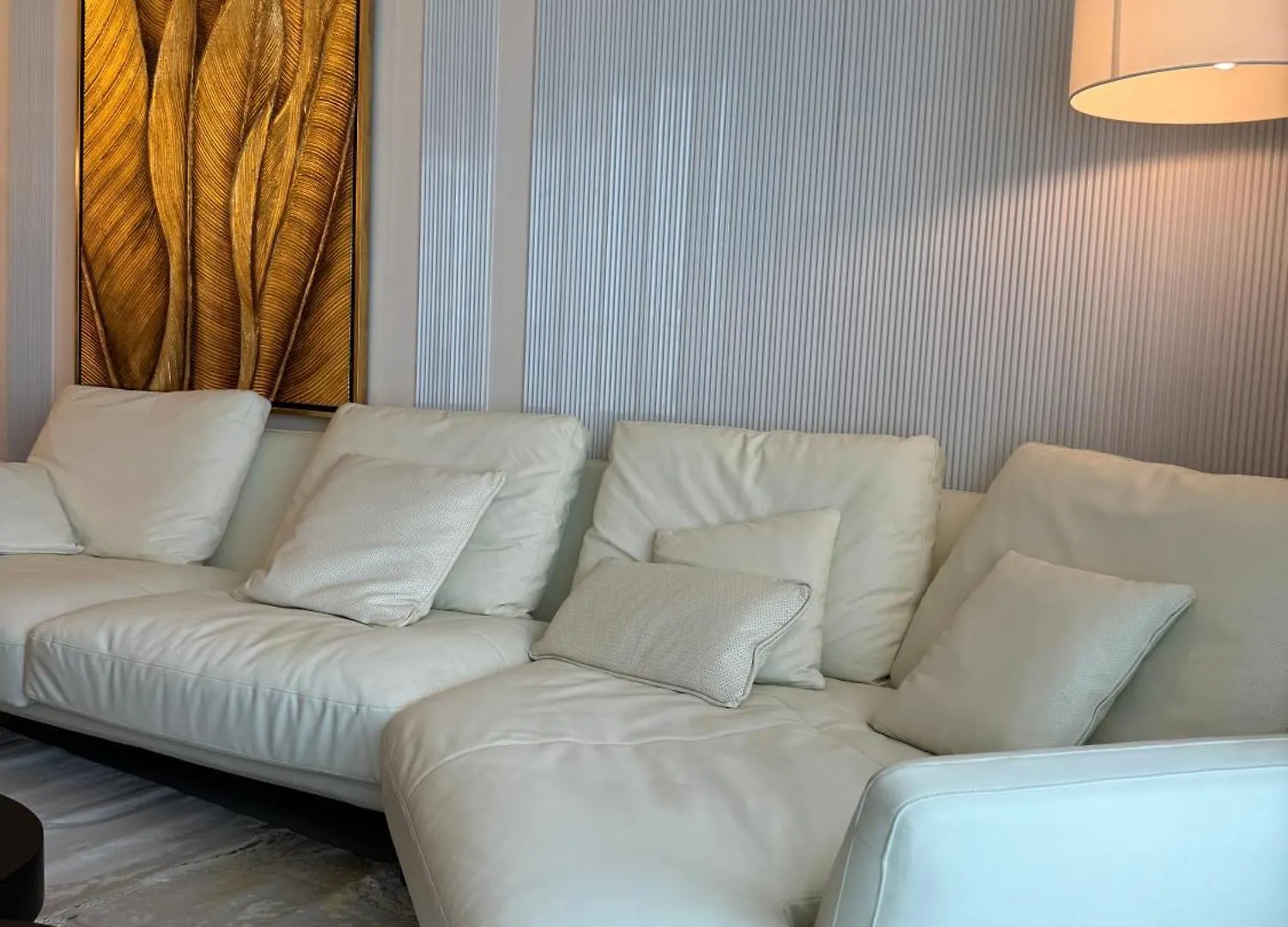 Royal Apartments By Damac Paramount Towers B Burj Khalifa Views Dubaj