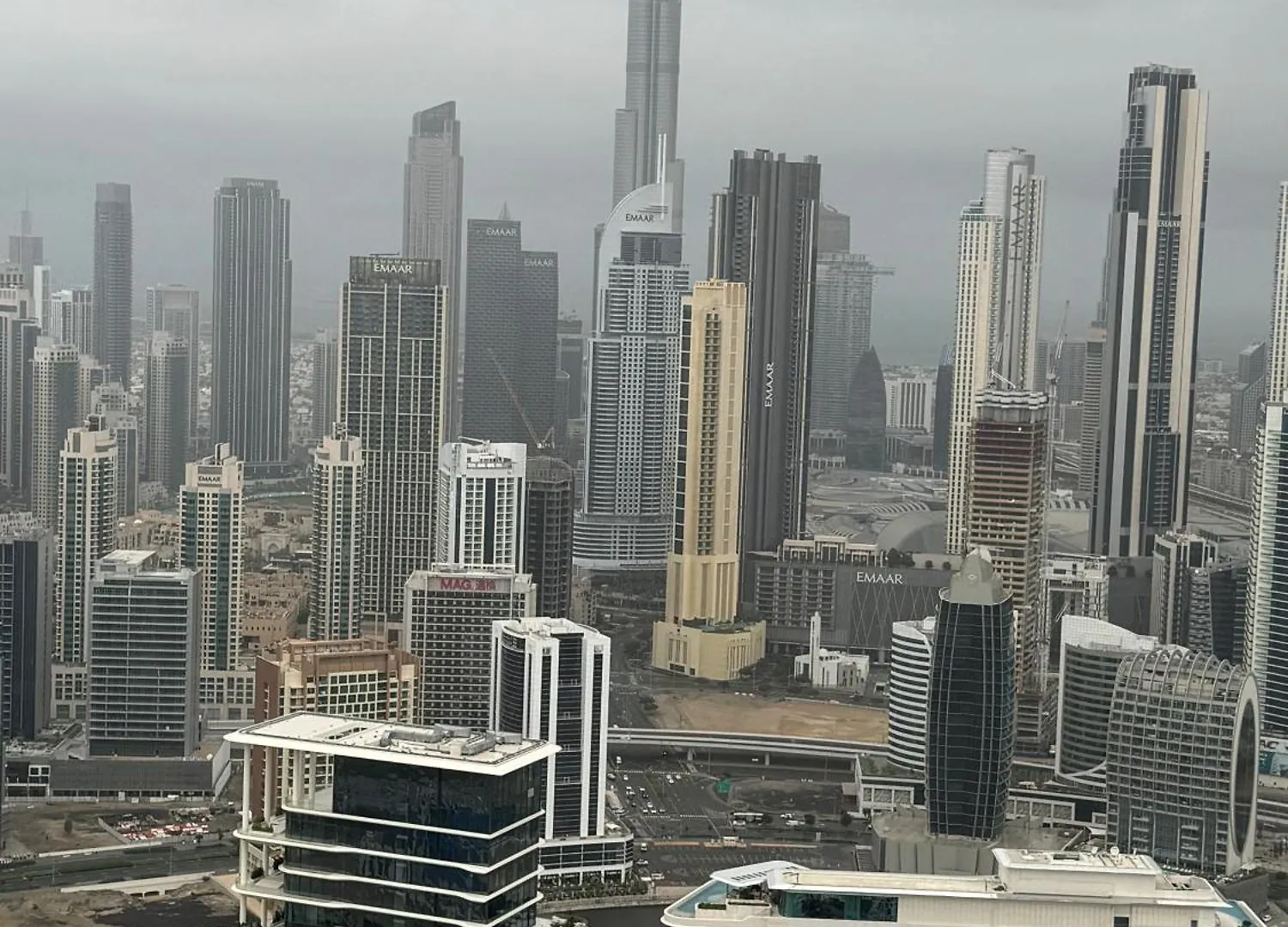Royal Apartments By Damac Paramount Towers B Burj Khalifa Views Dubaj 0*,