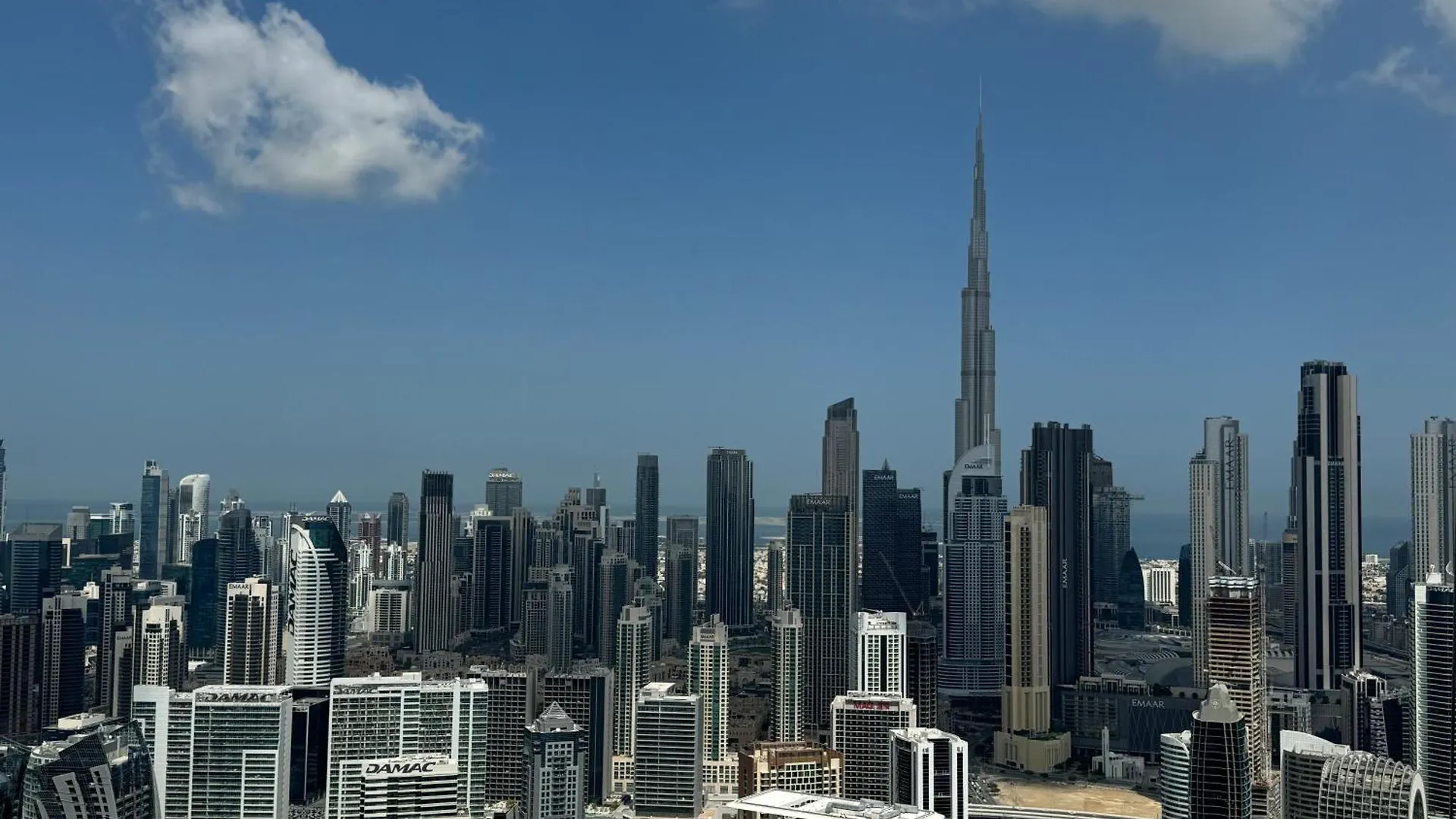 Royal Apartments By Damac Paramount Towers B Burj Khalifa Views Dubaj