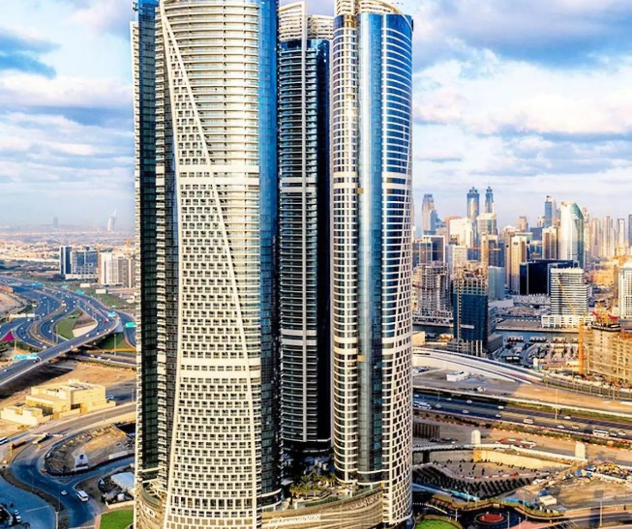 Royal Apartments By Damac Paramount Towers B Burj Khalifa Views contacts