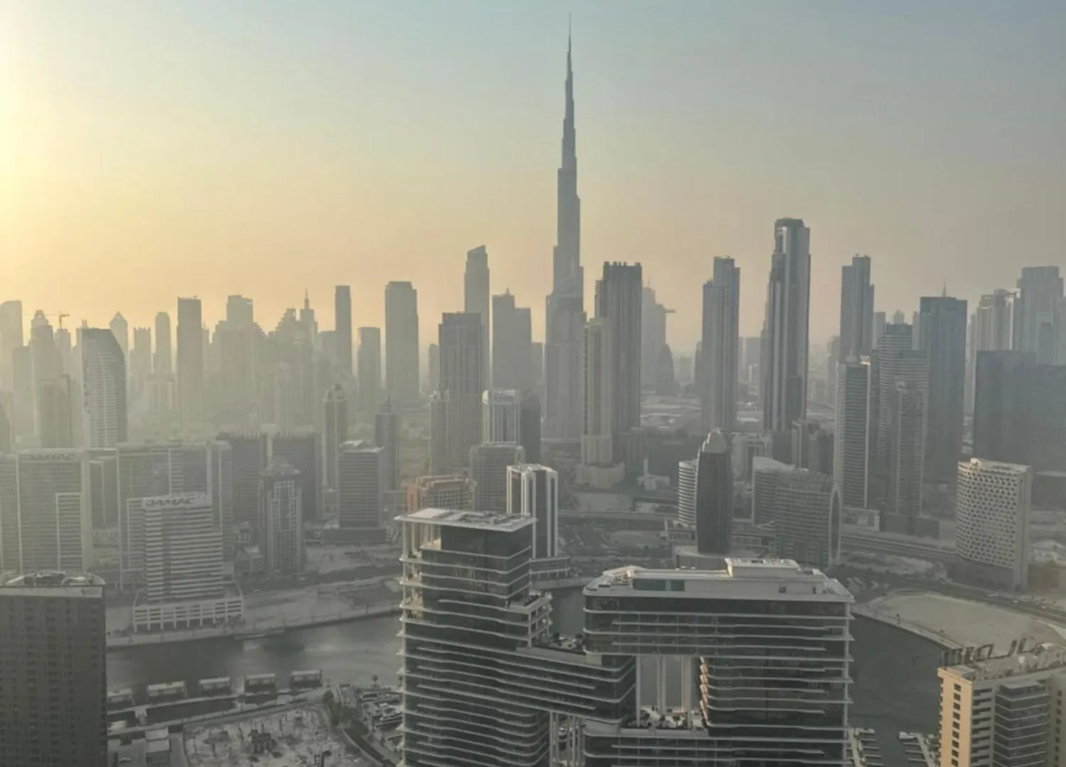 Royal Apartments By Damac Paramount Towers B Burj Khalifa Views Dubaj