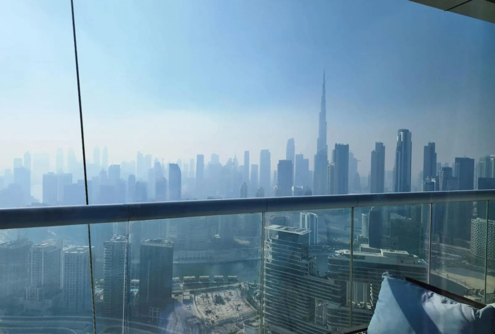 Royal Apartments By Damac Paramount Towers B Burj Khalifa Views Dubaj